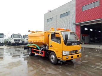 重慶專用車廠家 高壓清洗吸污車、吸糞車及管道疏通車價格解析
